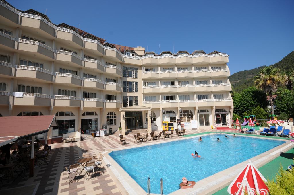 Selen Apart İçmeler Exterior photo